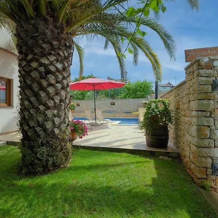 Holiday home Kascuni A2