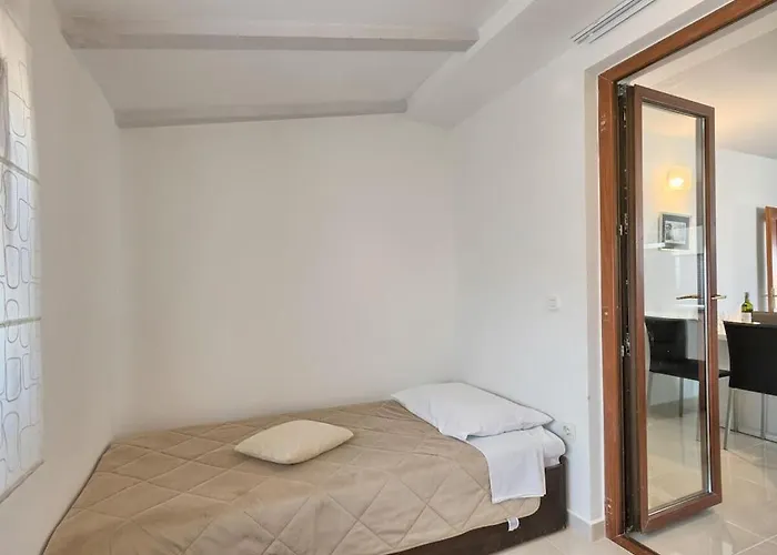 Holiday home Kascuni A2