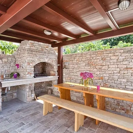 Сasa de vacaciones Kascuni A2 *