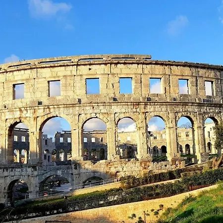 Сasa de vacaciones Kascuni A2 Pula